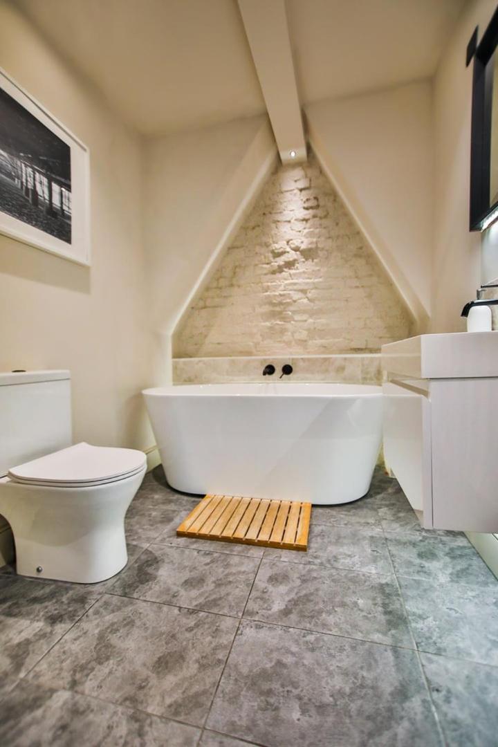 Appartamento The Sunrise Penthouse Hastings Esterno foto